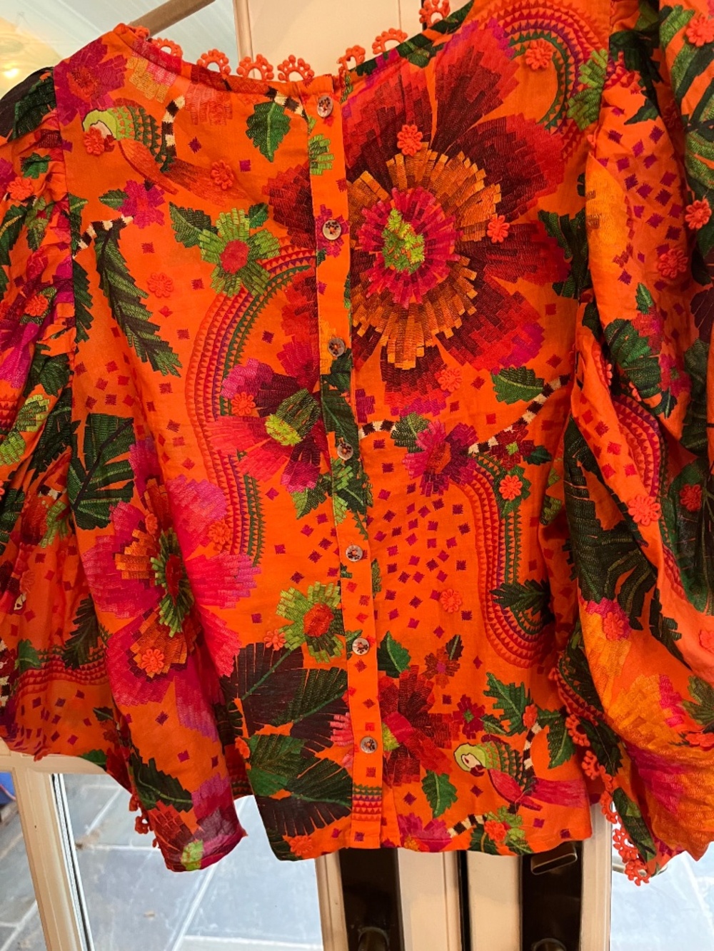 Farm Rio blouse - Picture 2 of 4